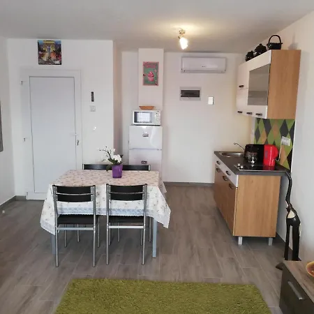 Apartment Katalino *