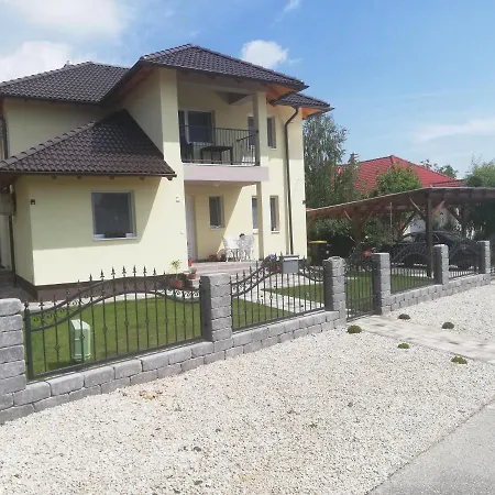 Katalino Apartment Gyenesdias